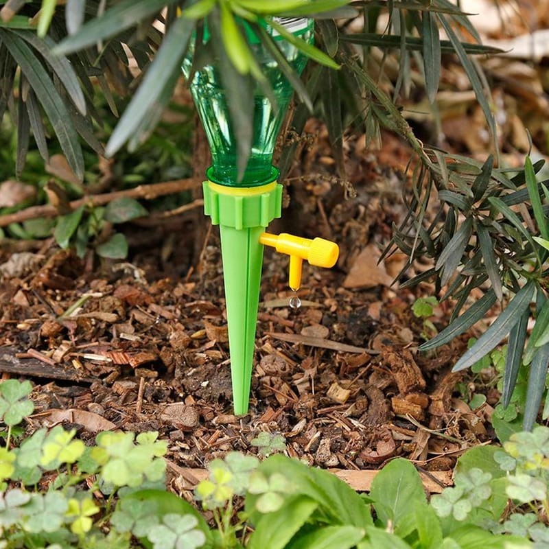 🌿 Smart Self-Watering Spikes 💧